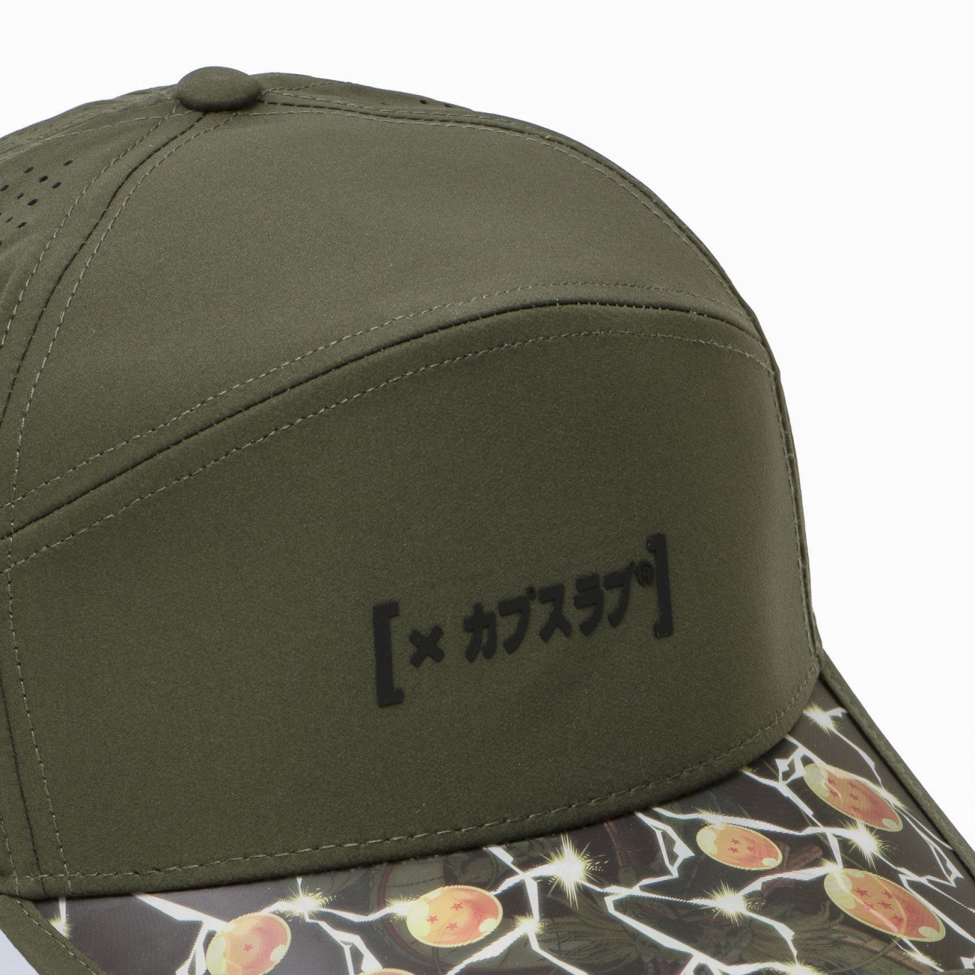 Casquette 6 pans avec visière 3D