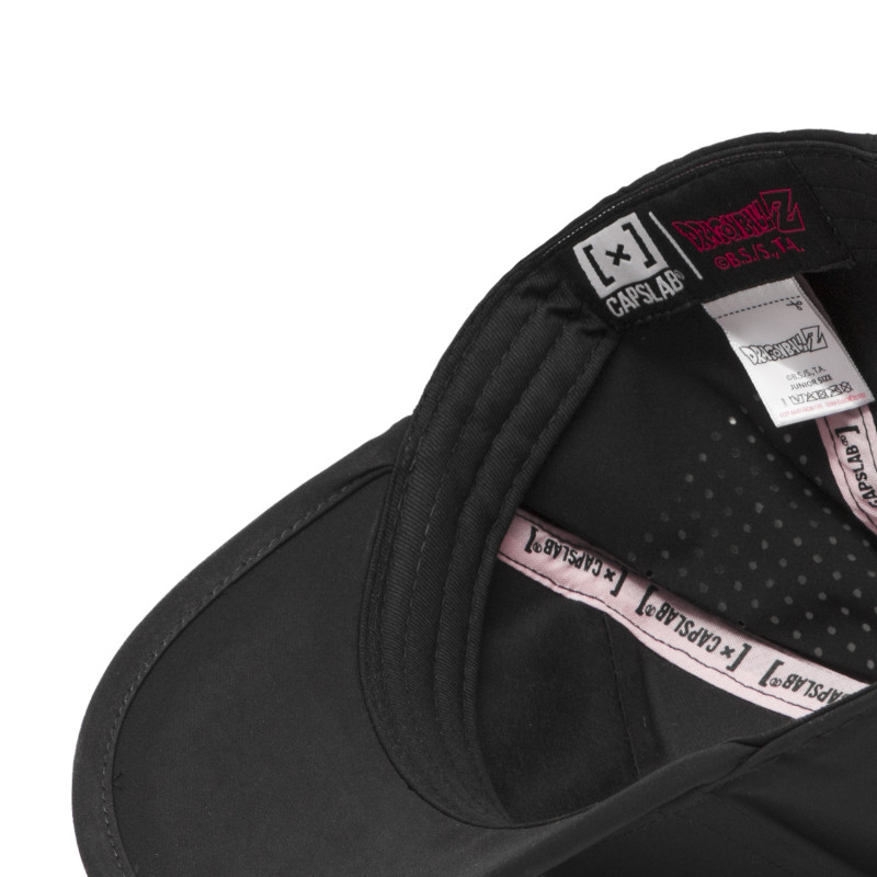 Casquette 6 pans avec visière 3D