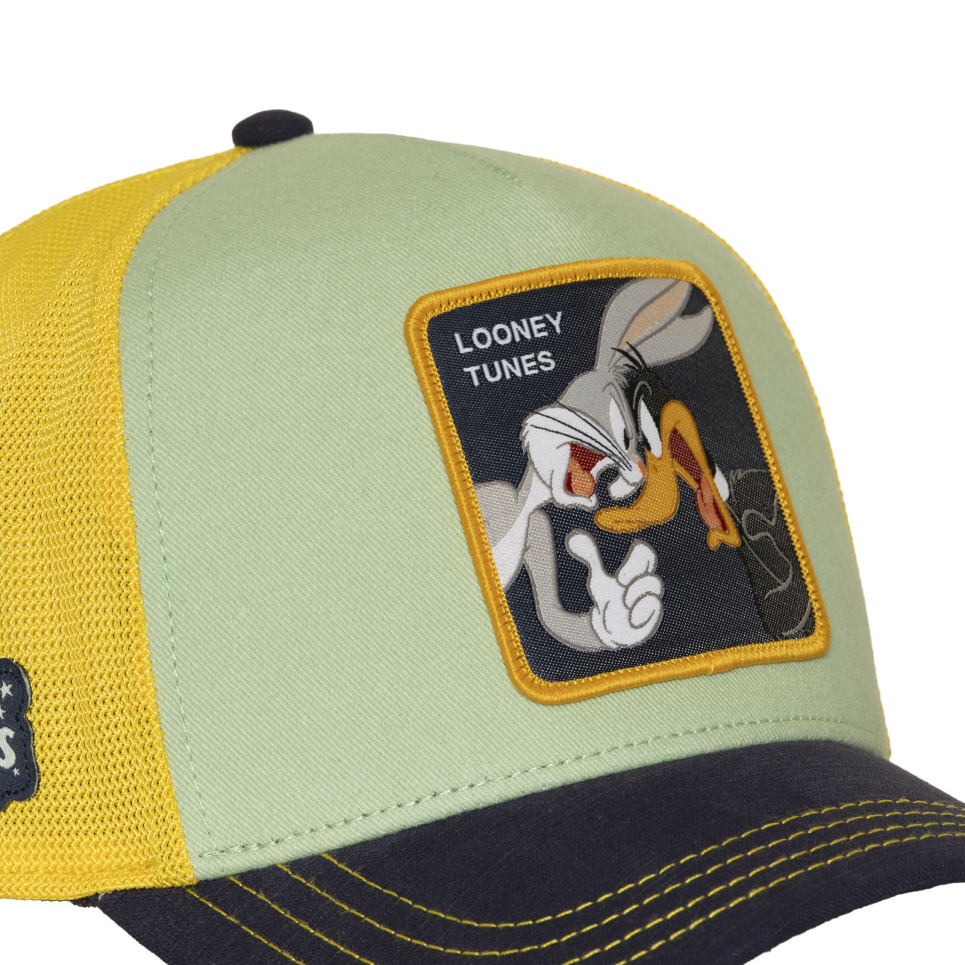 Casquette trucker premium filet et patch Looney Tunes Bugs and Daffy