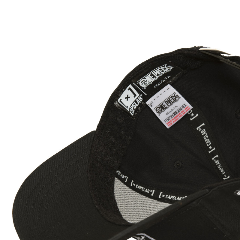 Casquette baseball premium One Piece Embroidery